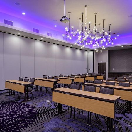 Courtyard By Marriott Лейк Джаксън Екстериор снимка